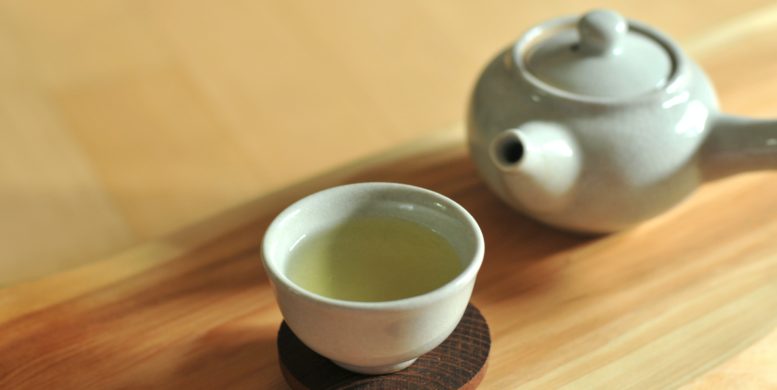 Le thé vert : bienfaits et vertus d'une boisson naturellement saine